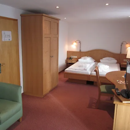 Wellnesshotel Buergerstuben 3*