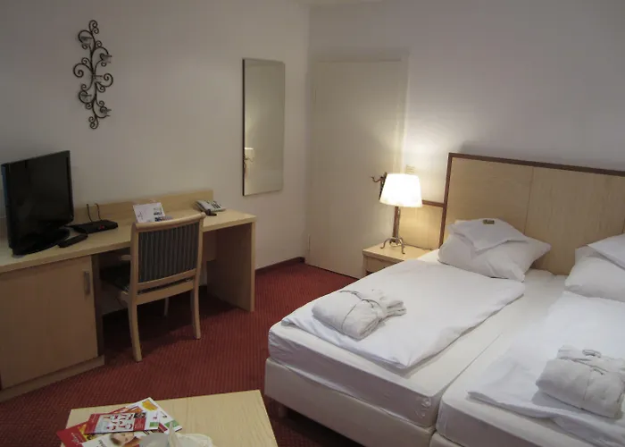 호텔 Wellnesshotel Buergerstuben