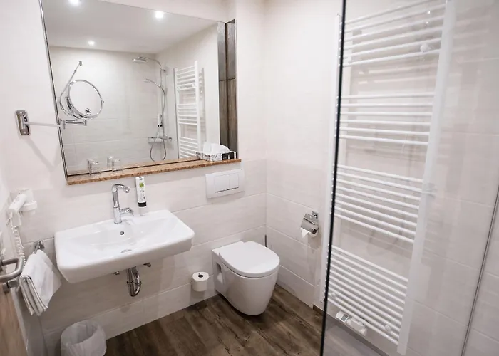 Wellnesshotel Buergerstuben 빌링겐